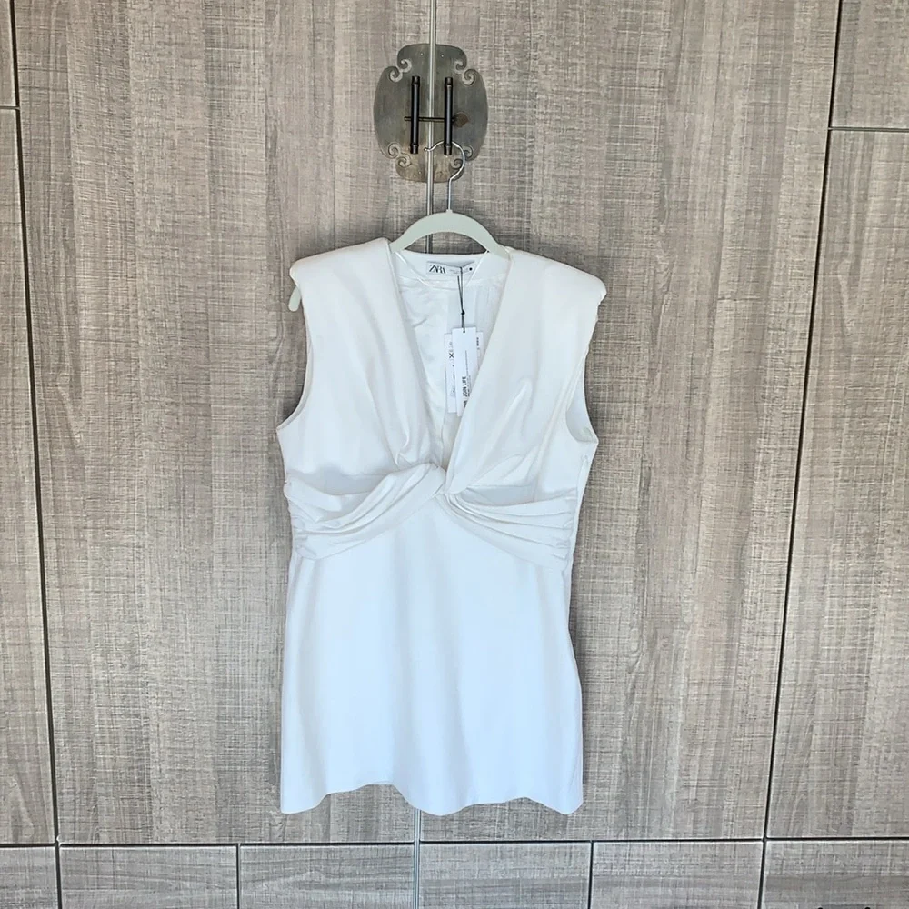 Zara Dress with Shoulder Pads‎ Knot V-Neckline